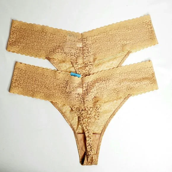 2 Auden All Over Lace Thongs - Picture 2 of 4